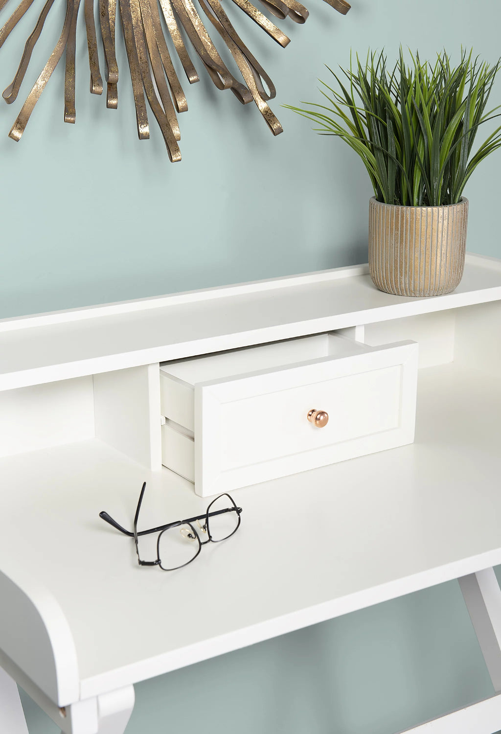 Folding Desk L374311
