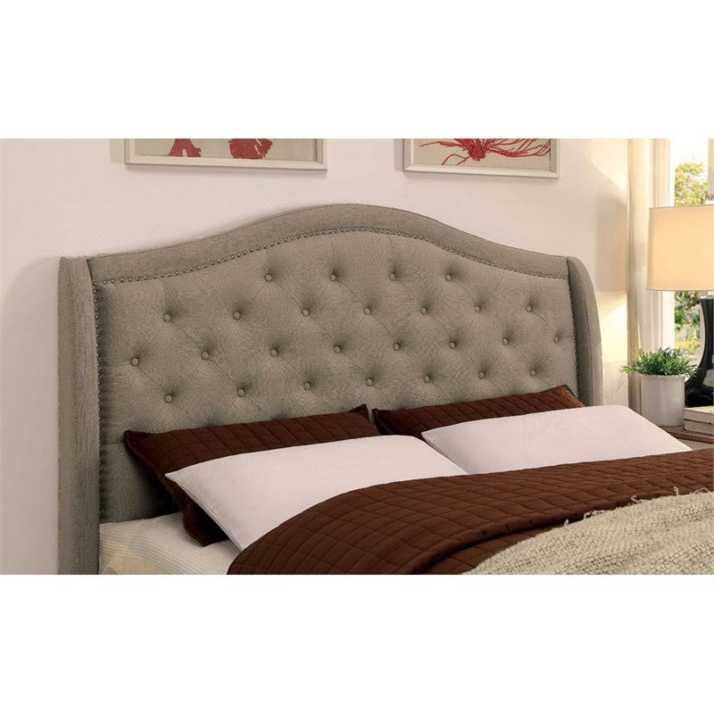 Tufted Full Bed I7873