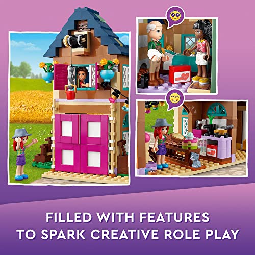 Organic Farm House Set with Toy Horse, Stable, Tractor and Trailer plus Animal Figures S285574