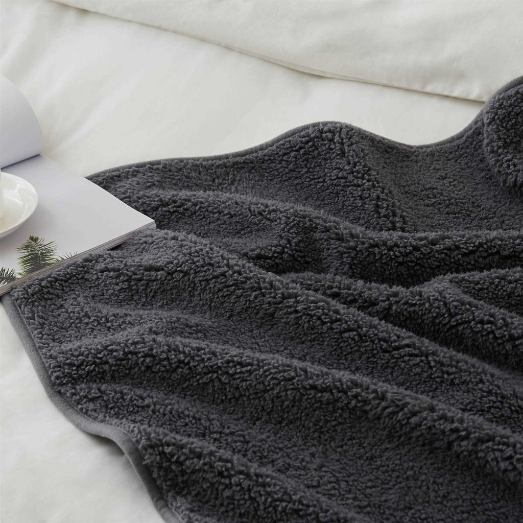 Waterproof Leakproof Grey Sherpa Dog Blanket Q404