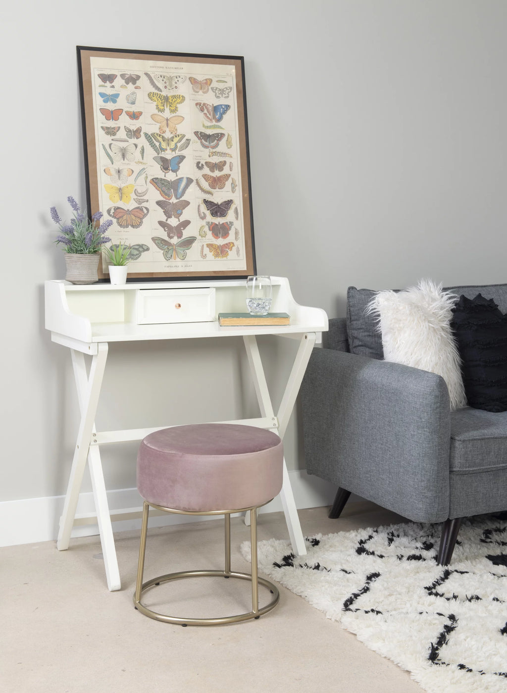 Folding Desk L374311