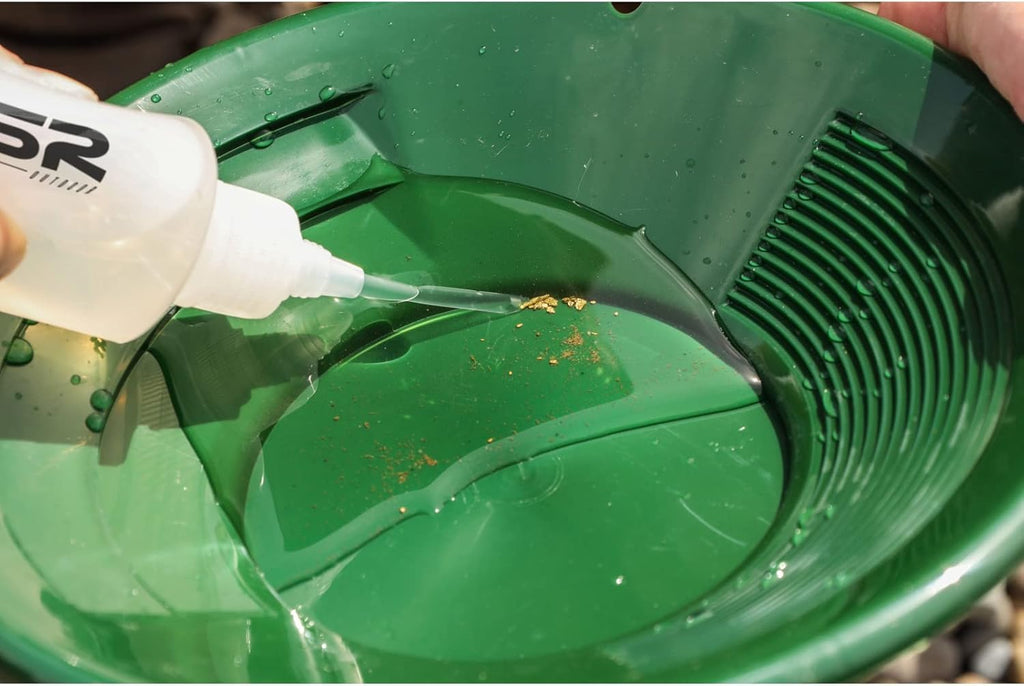7pc Gold Prospecting Kit with Green Gold Pans H504834