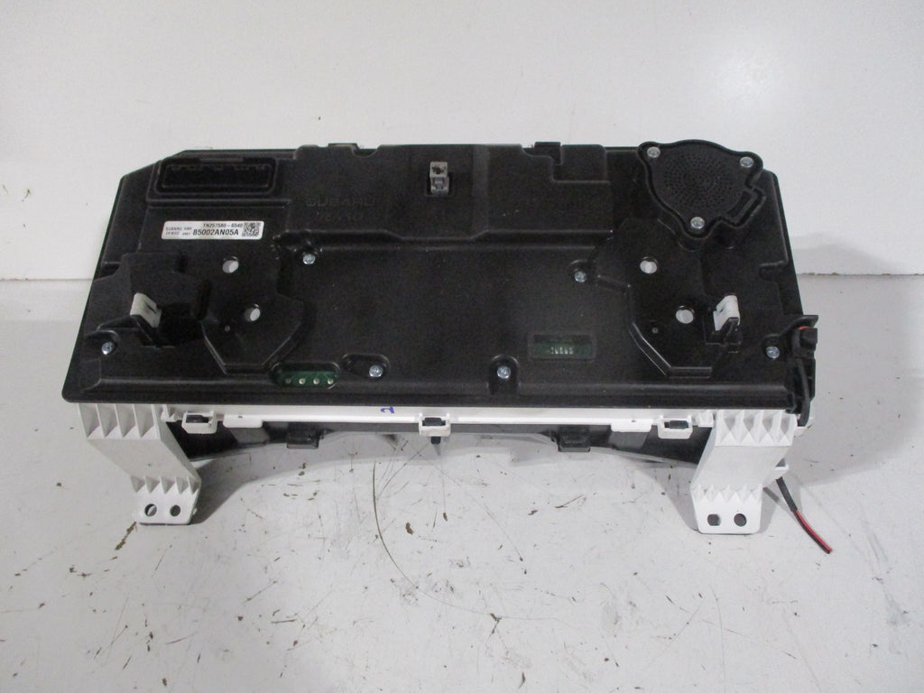 Pre-Owned Subaru Outback Speedometer Head Cluster 48k D263973
