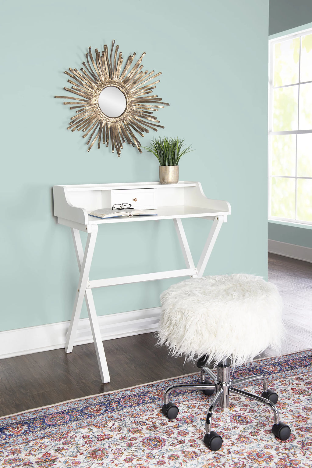 Folding Desk L374311