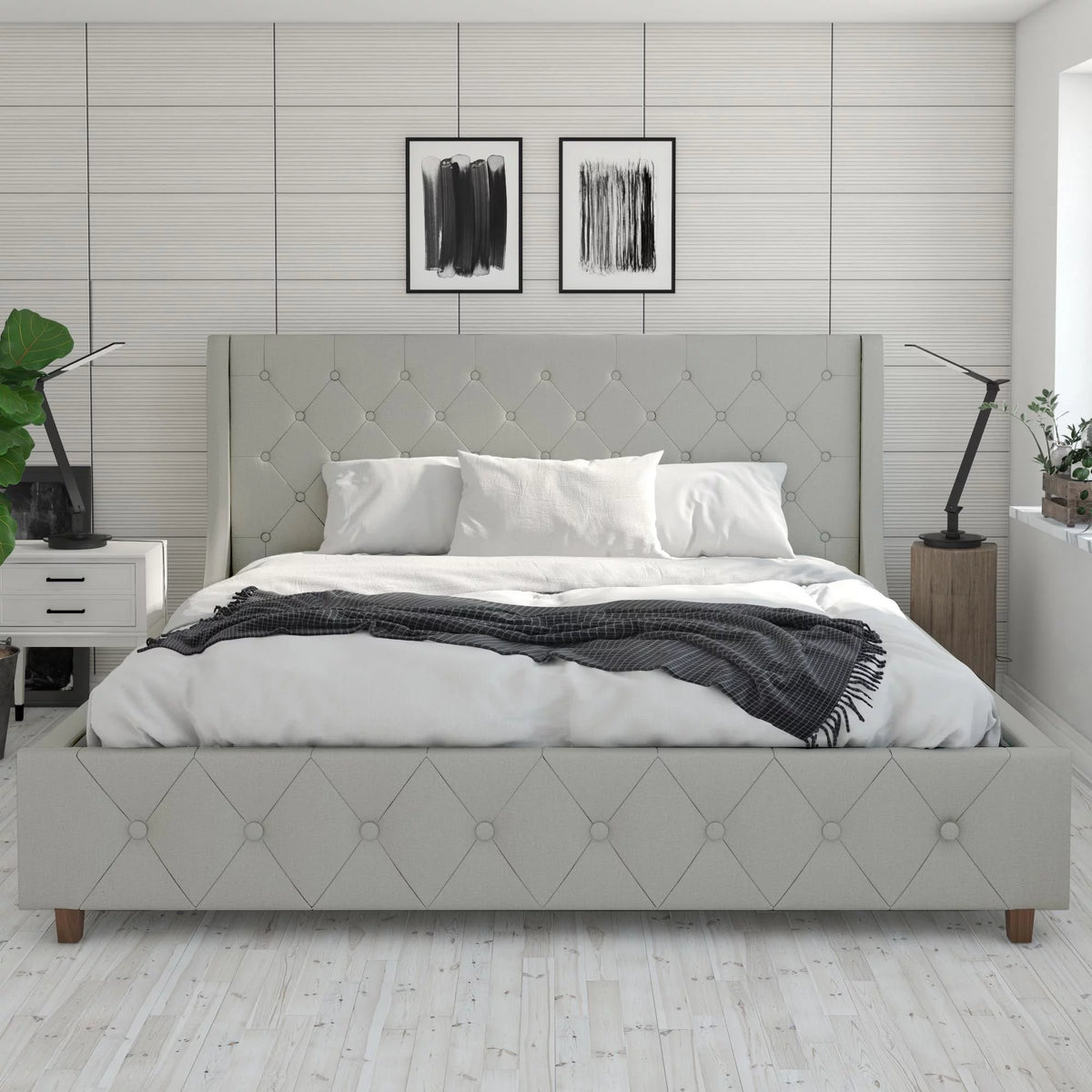 King Light Gray Linen Upholstered Bed J53110