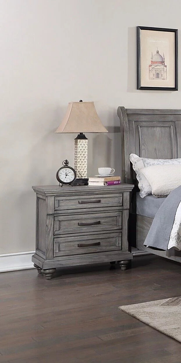 Grey Wooden Queen Size Bed with 2 Nightstands 3pc Set Y63075