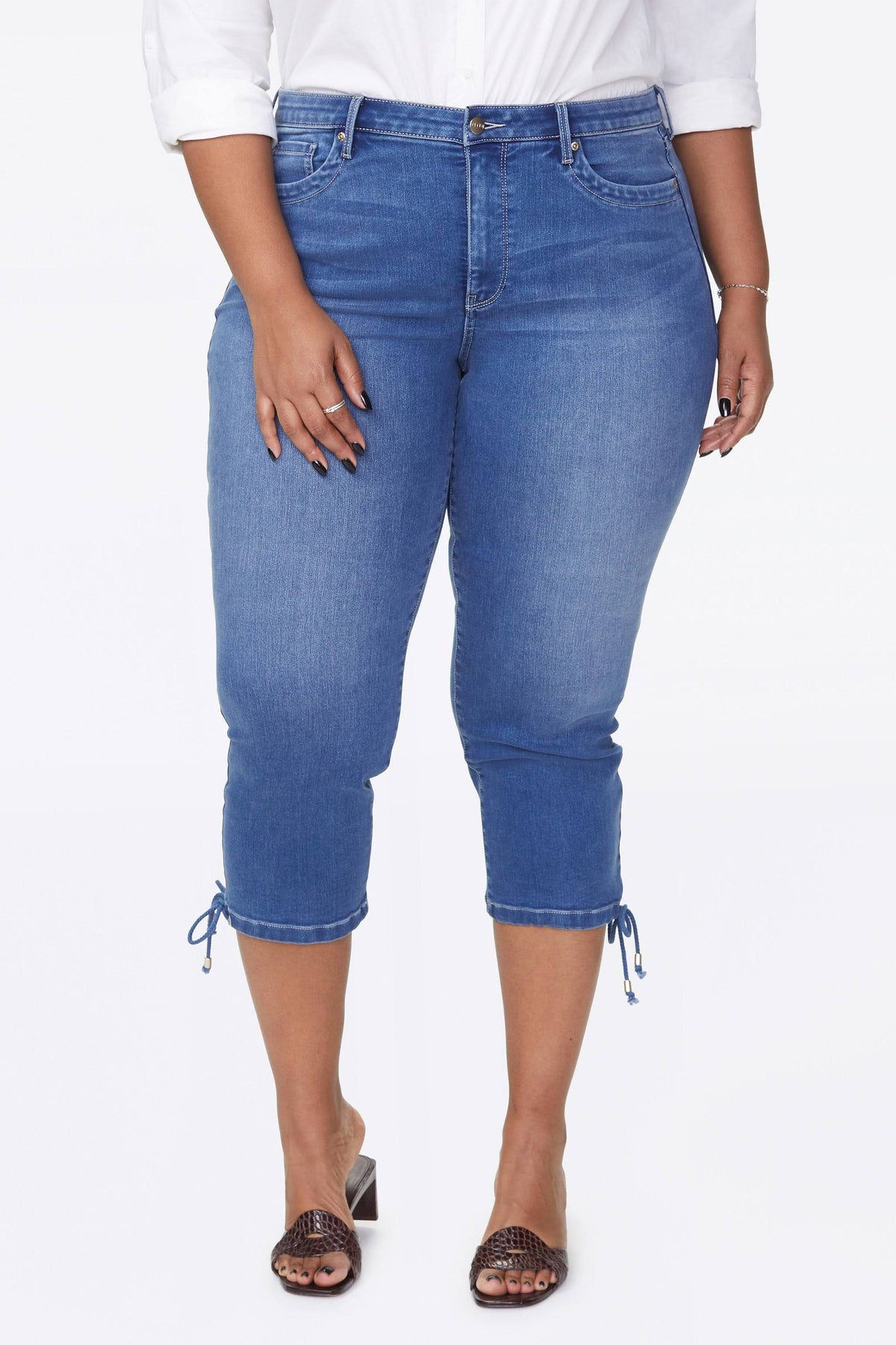 Capris with Drawcord Hem, Size 28 W E965