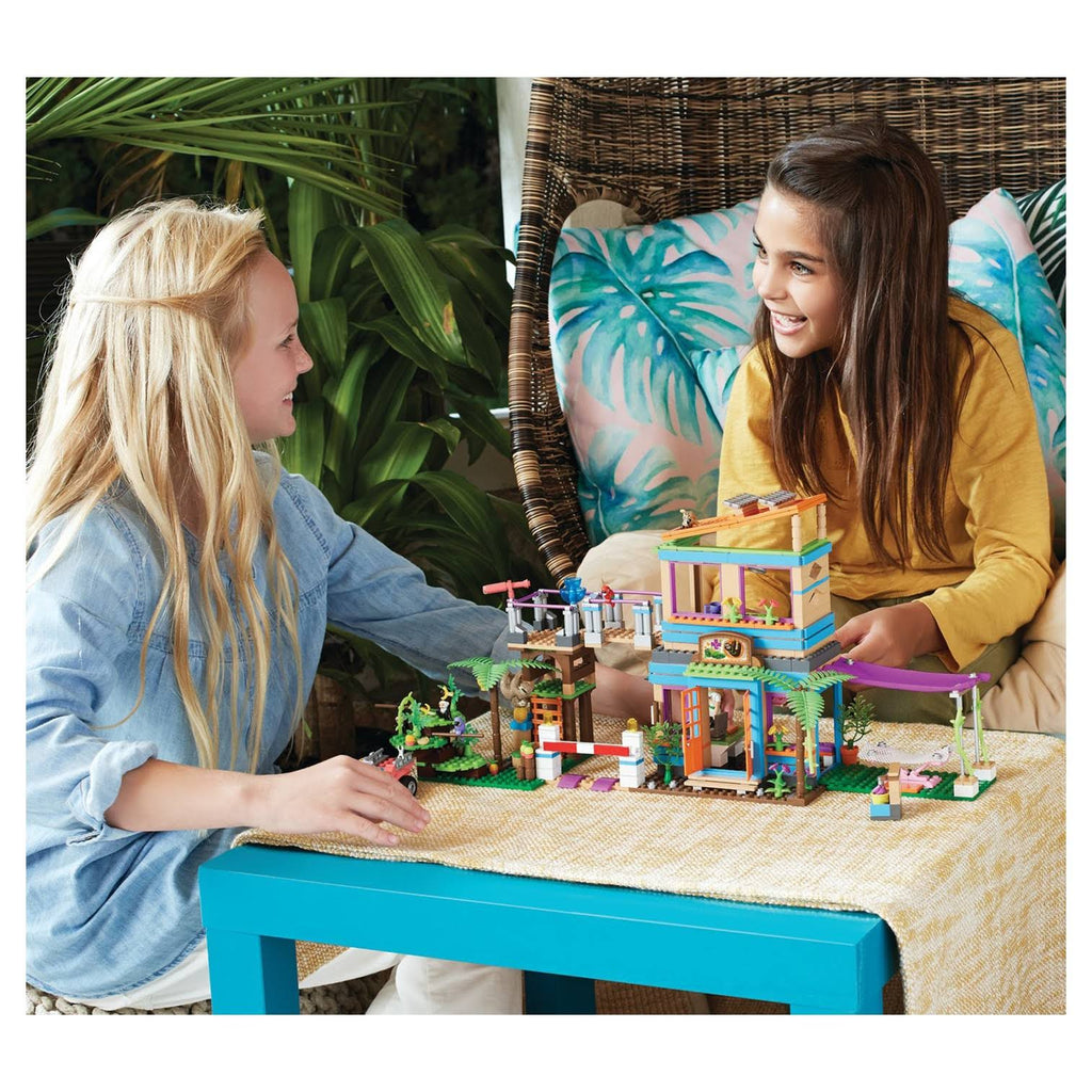 2-in-1 Rainforest Sanctuary Building Set E199896