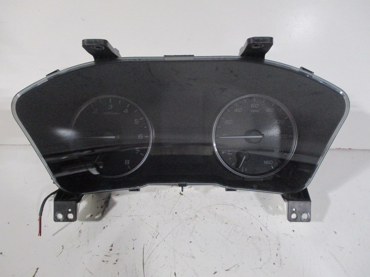 Pre-Owned Subaru Outback Speedometer Head Cluster 48k D263973