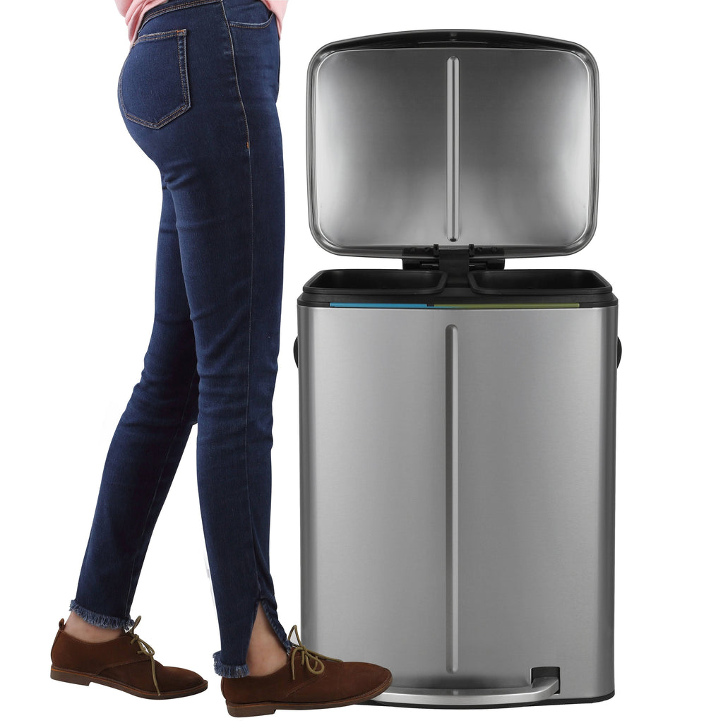 White 10.5-Gallon Double Bucket Trash Can with Lid Q4156