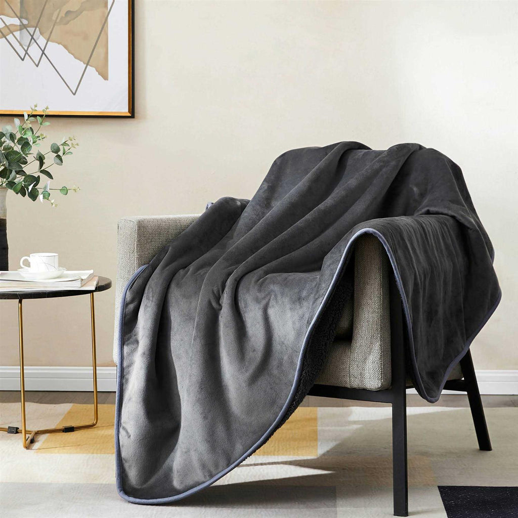 Waterproof Leakproof Grey Sherpa Dog Blanket Q404