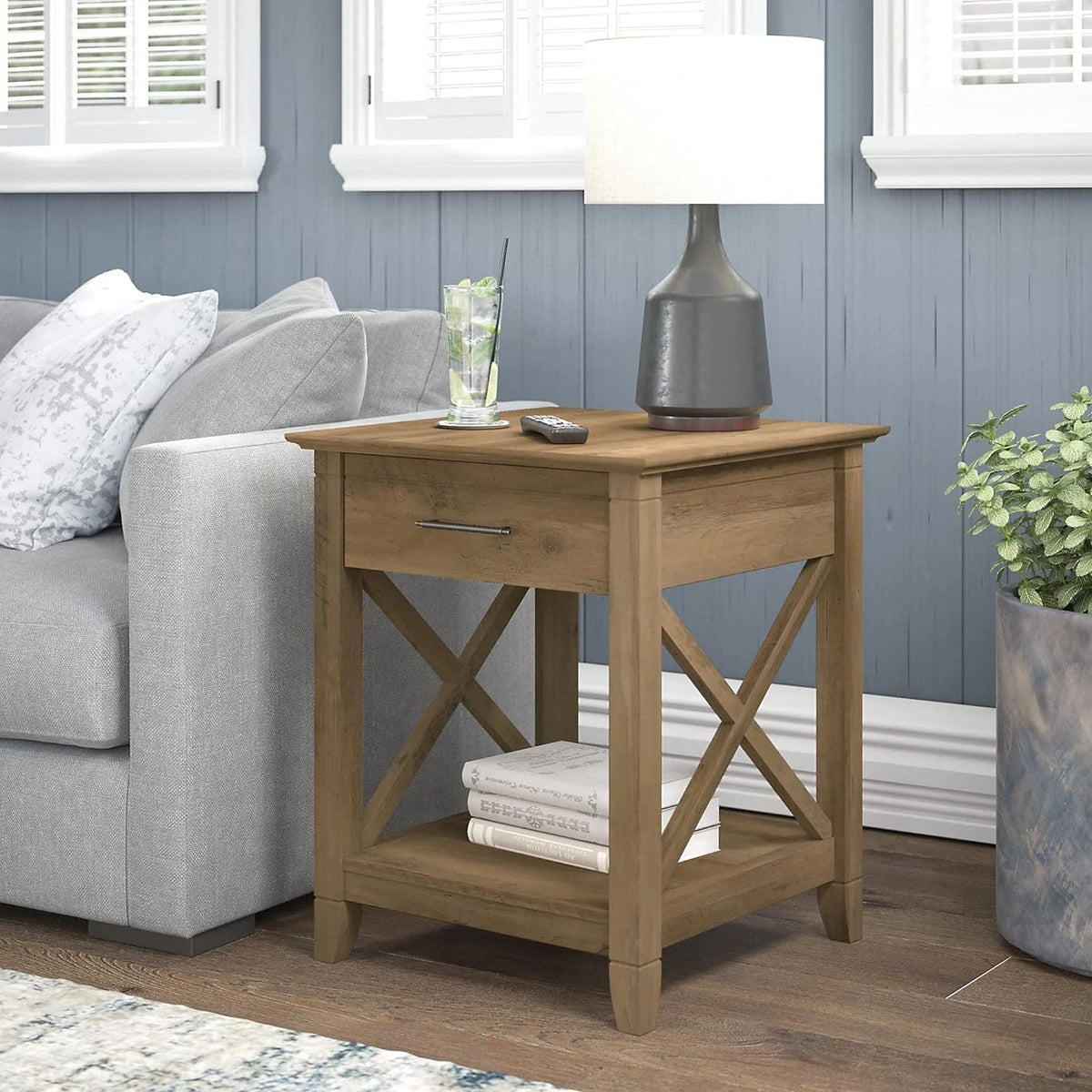 Small End Table with Storage E684
